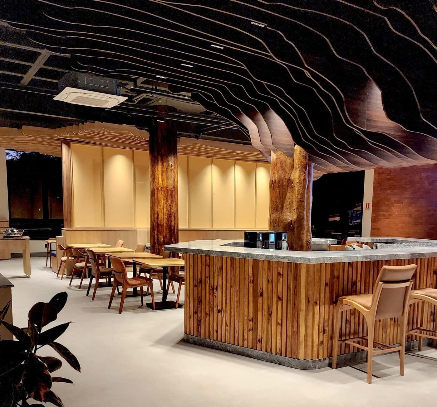 Restaurante real do DoubleTree by Hilton Caracol Canela